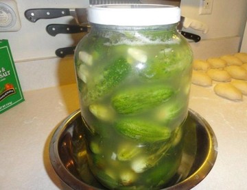  Freshly  Made Pickles